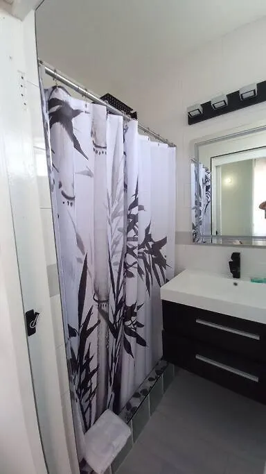 Modern Penthouse @ Sandcastles Ocho Rios Apartment